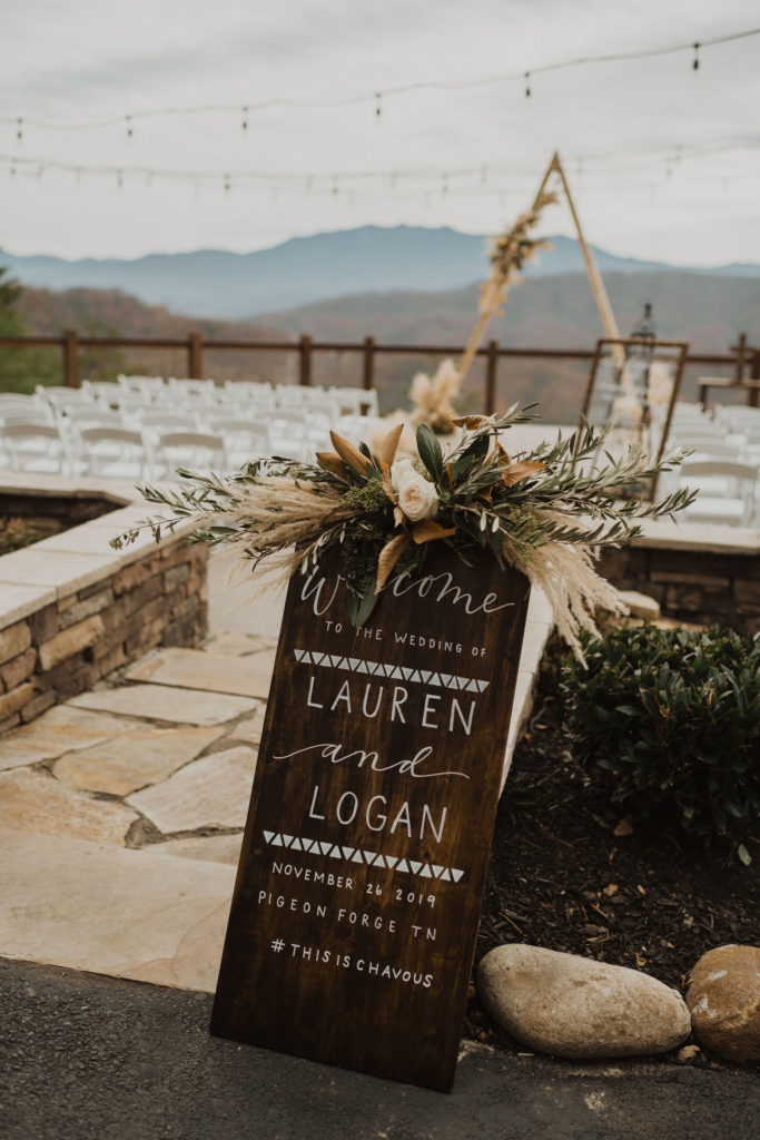 Welcome Sign | Magnolia Venue Wedding | Finding Eden Photography | Smoky Mountain Wedding