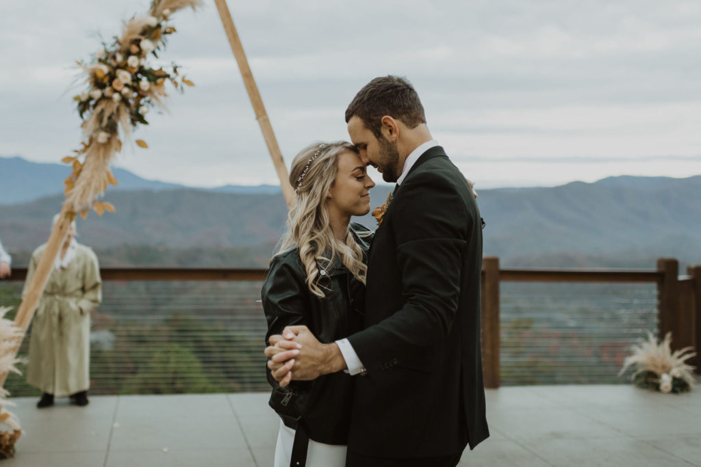 Dance | Magnolia Venue Wedding | Finding Eden Photography | Smoky Mountain Wedding