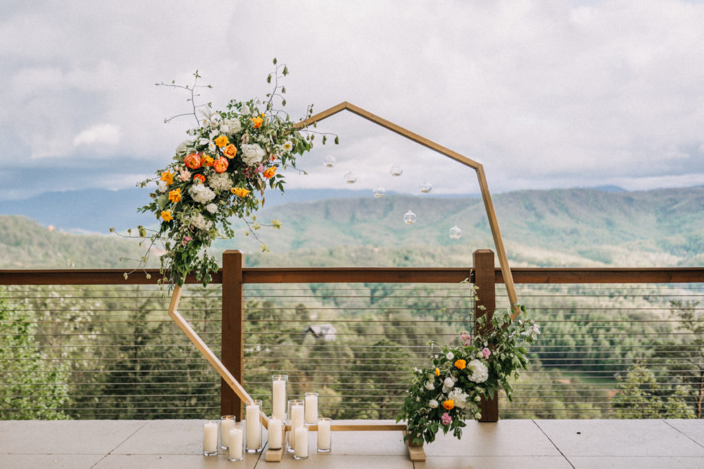 Ceremony Arbor | Decor | Elite Planning | The Magnolia Venue | Derek Halkett Photography