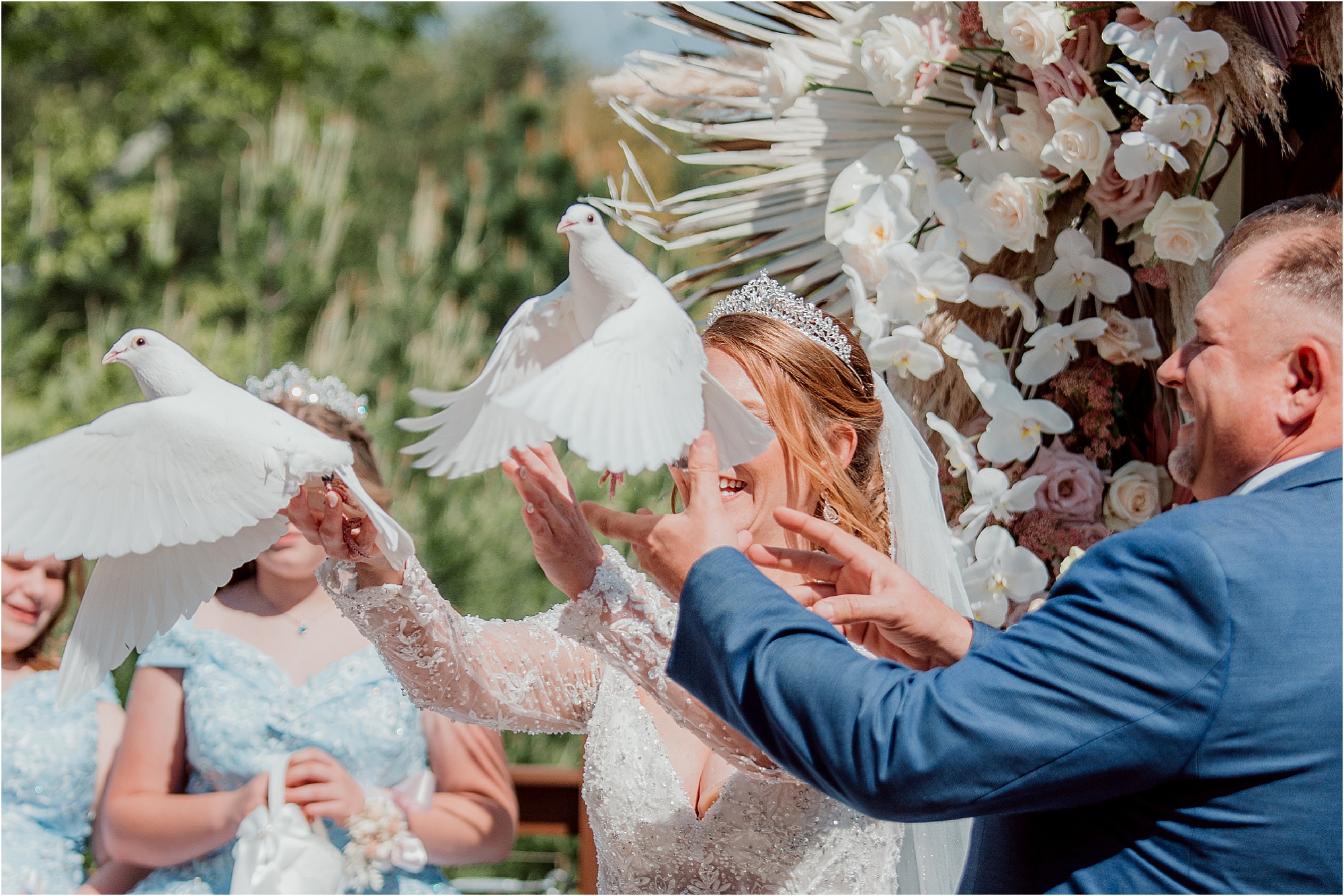 dove release at Fairytale Wedding