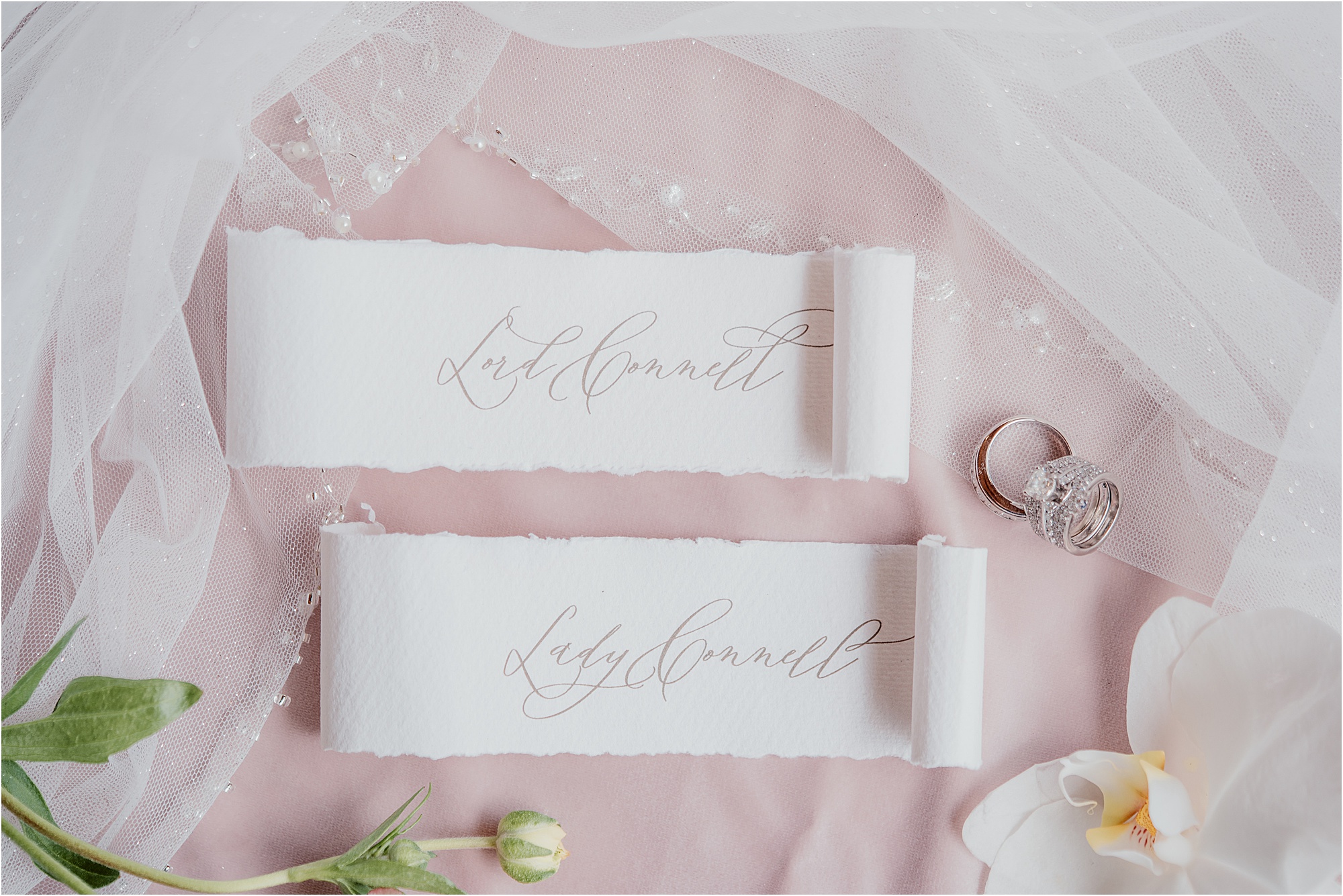 Fairytale wedding with luxury calligraphy and handlettering