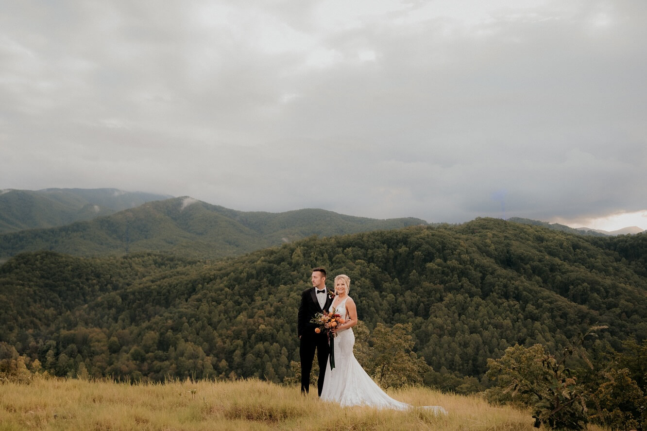 Top TN Photographer | Derek Halkett Photography | The Magnolia Venue | Pigeon Forge Smoky Mountains