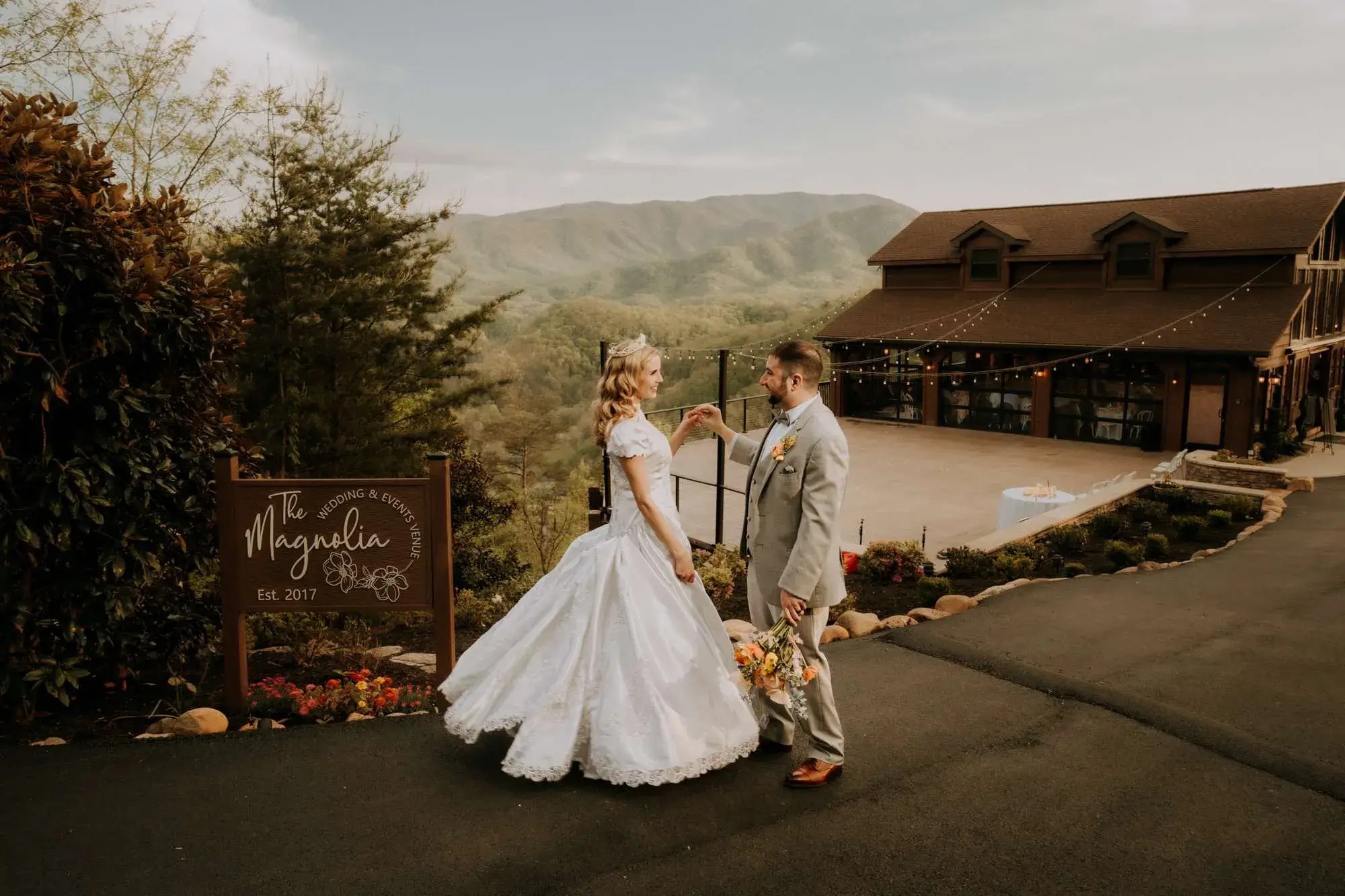 Top Smoky Mountain Wedding Photographer | Derek Halkett Photography | The Magnolia Venue